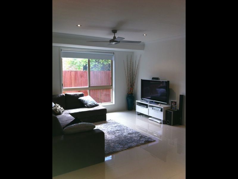 1/14 Walker Avenue, Palm Beach QLD 4221