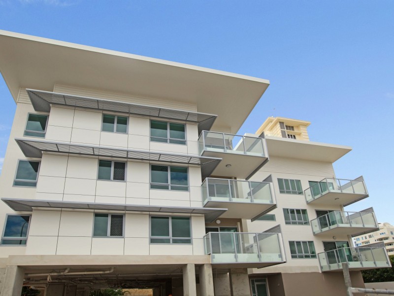 39 Frank Street, Labrador QLD 4215