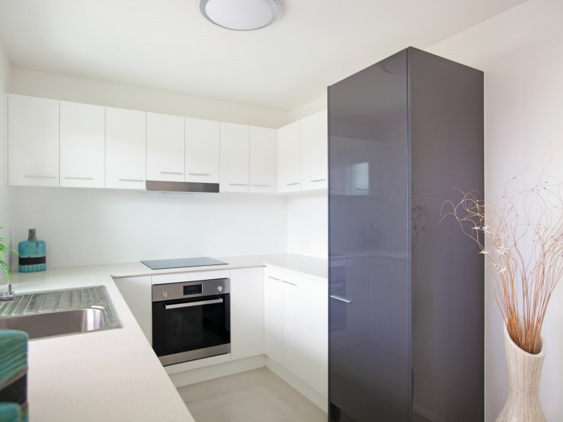 39 Frank Street, Labrador QLD 4215