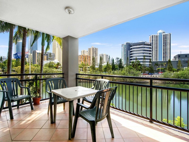 122 A & B/1-8 Paradise Island, Surfers Paradise QLD 4217