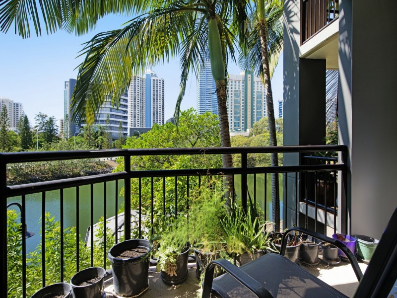 122 A & B/1-8 Paradise Island, Surfers Paradise QLD 4217