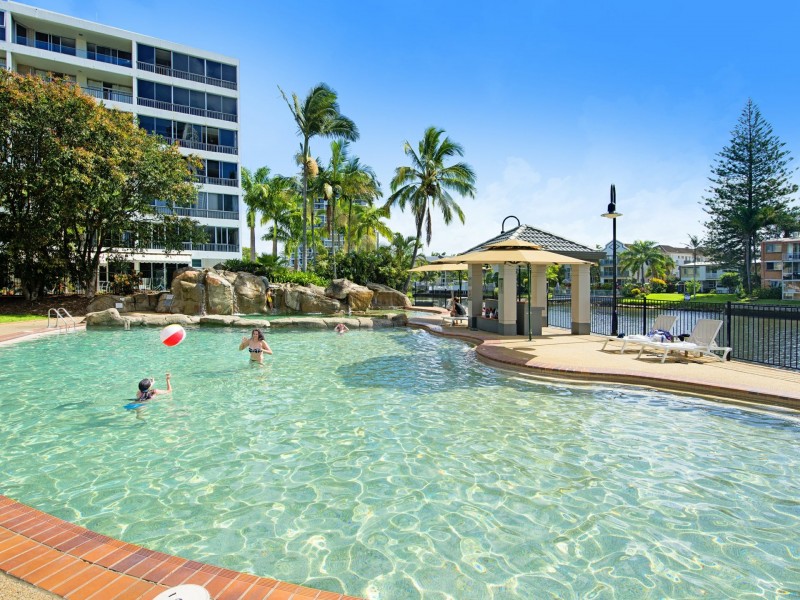 122 A & B/1-8 Paradise Island, Surfers Paradise QLD 4217