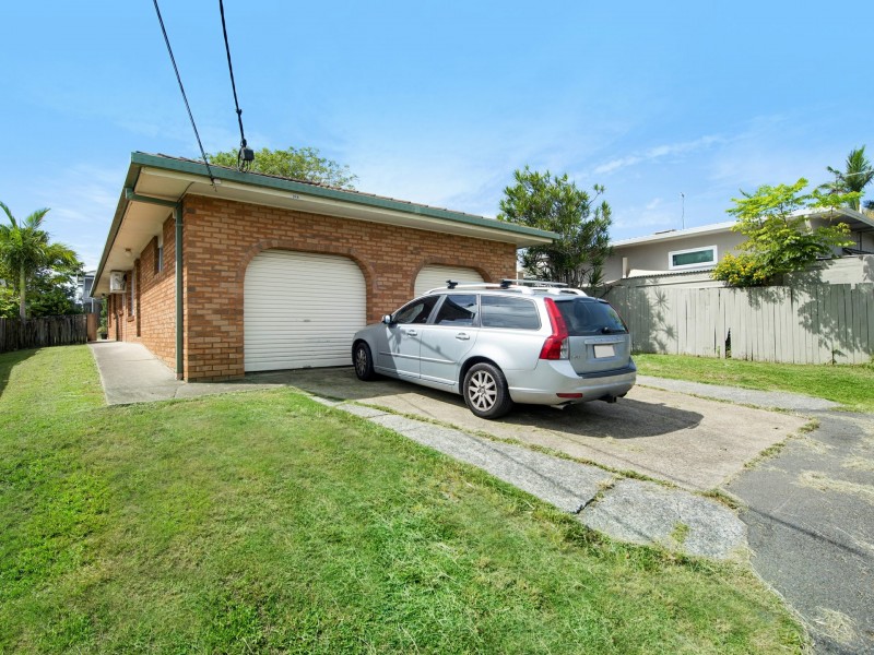 1 & 2/24A Beale Street, Southport QLD 4215