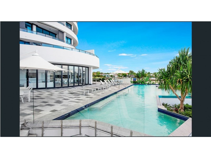 5 ‘Waterpoint’ Harbourside Court, Biggera Waters QLD 4216