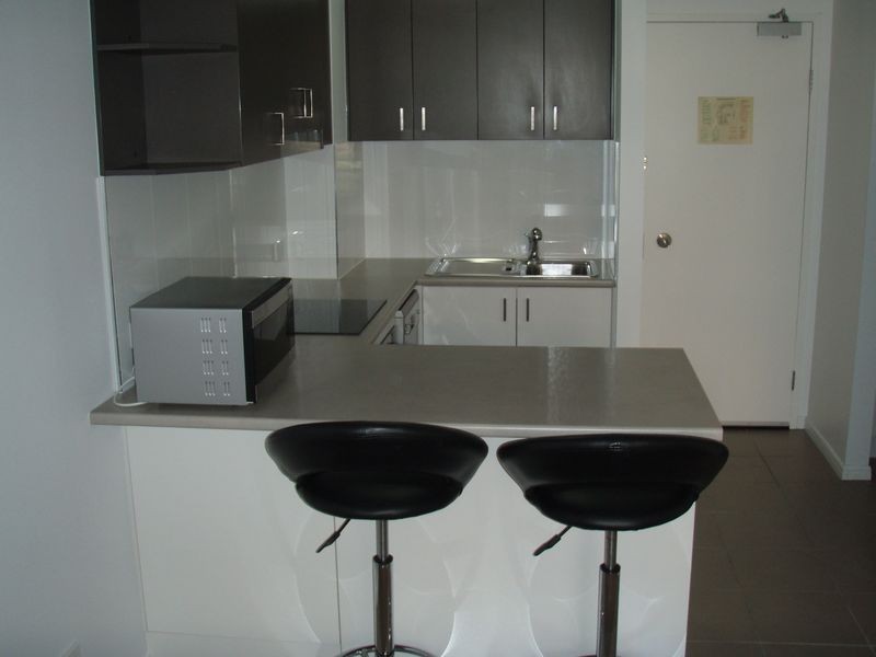 1 Paradise Island, Surfers Paradise QLD 4217