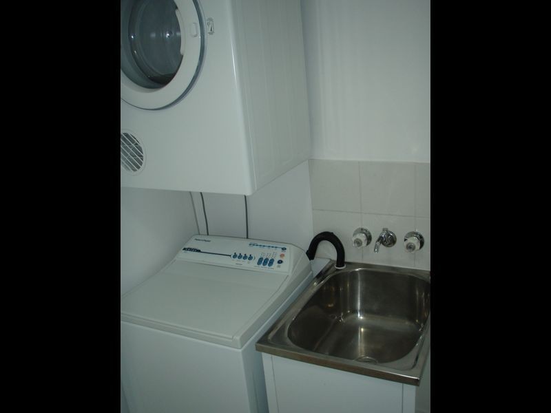 1 Paradise Island, Surfers Paradise QLD 4217