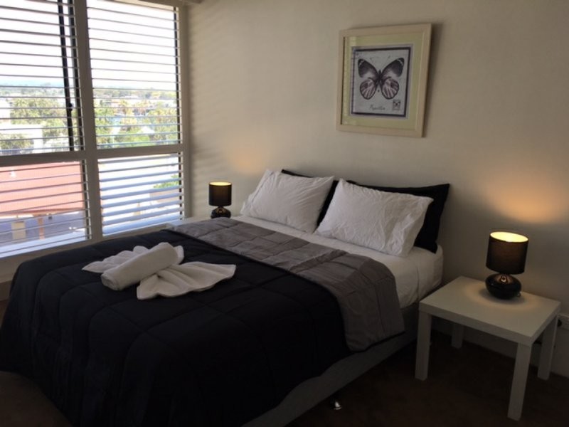 1 Higman Street, Surfers Paradise QLD 4217