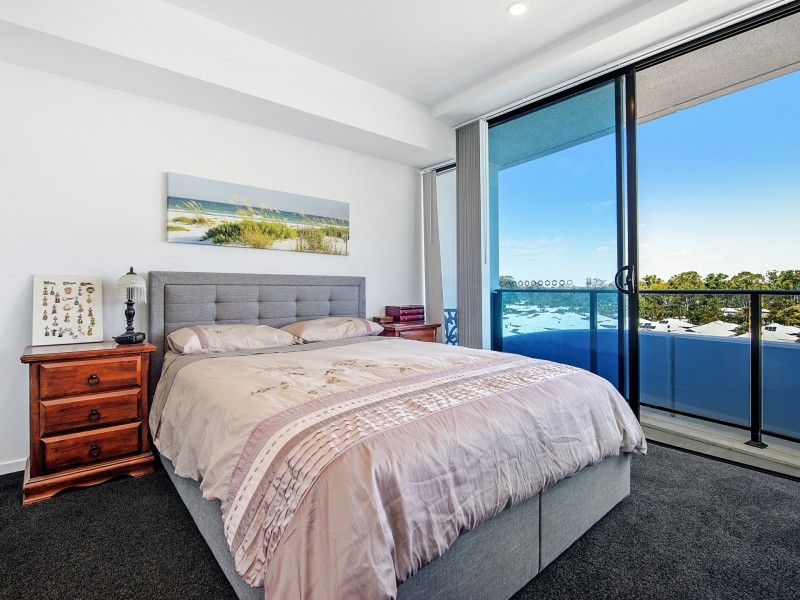 4410/5 Harbourside ct, Biggera Waters QLD 4216