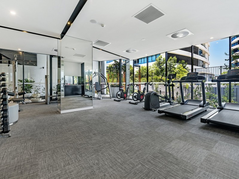 4410/5 Harbourside ct, Biggera Waters QLD 4216