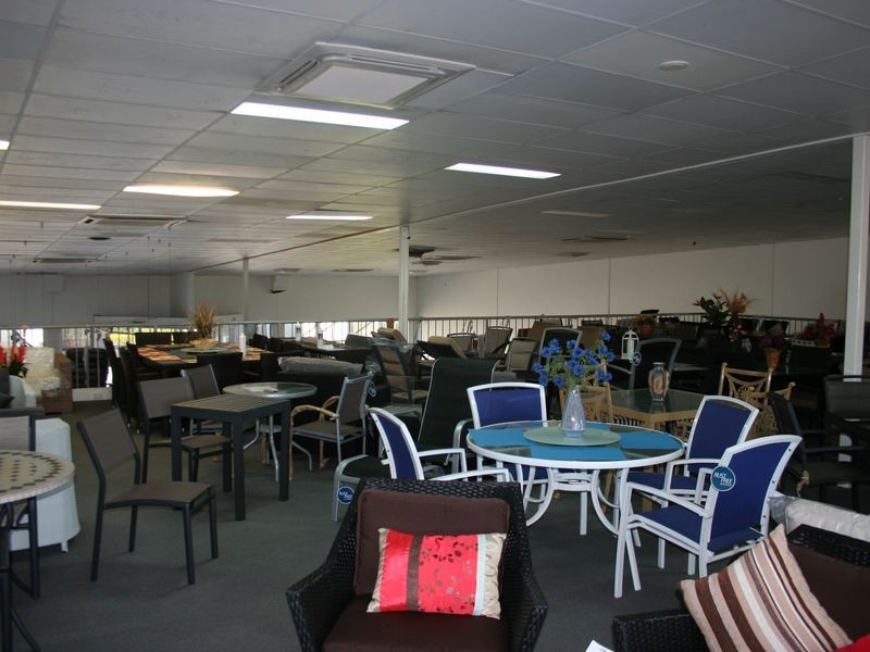 27 Upton, Bundall QLD 4217