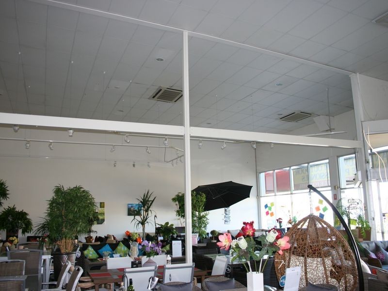 27 Upton, Bundall QLD 4217