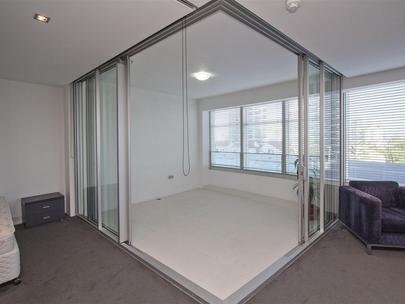 407/9 Hamilton Ave, Surfers Paradise QLD 4217