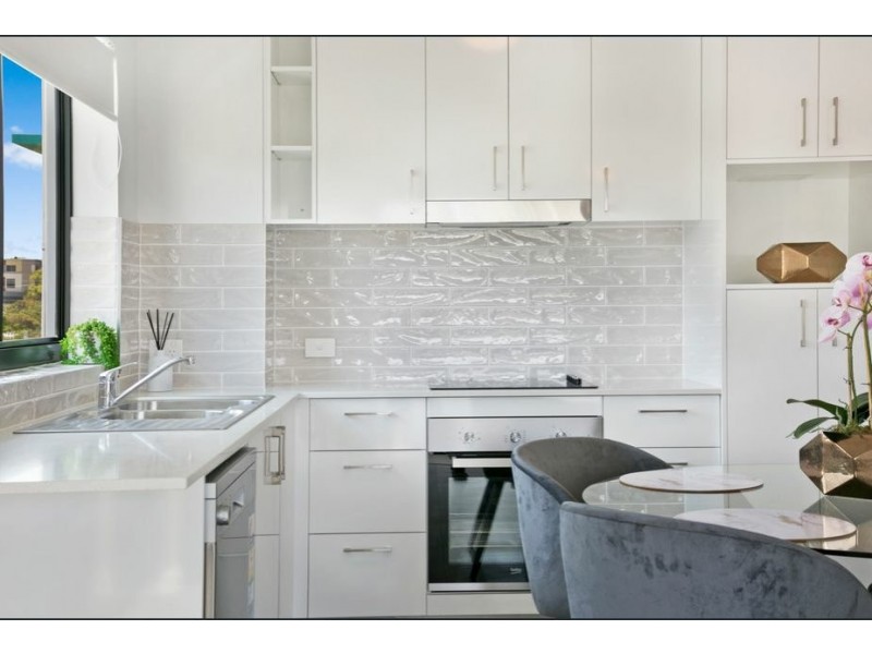 23 Minnie Street, Southport QLD 4215