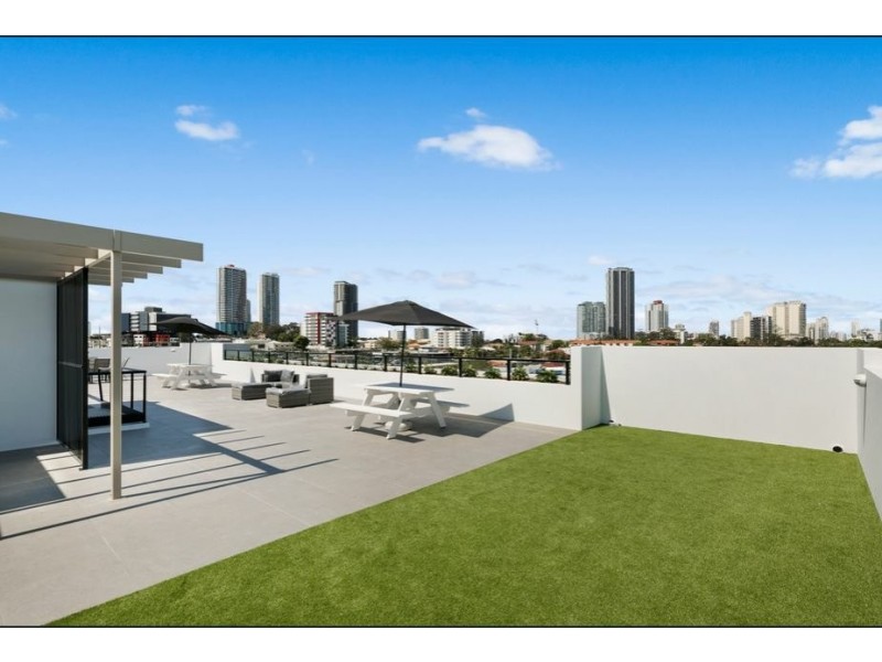 23 Minnie Street, Southport QLD 4215