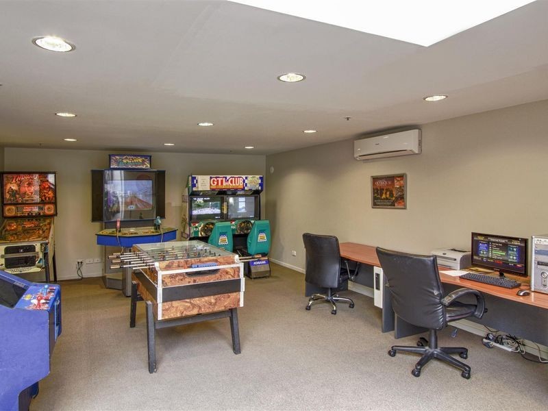336/21-23 Cypress Avenue, Surfers Paradise QLD 4217