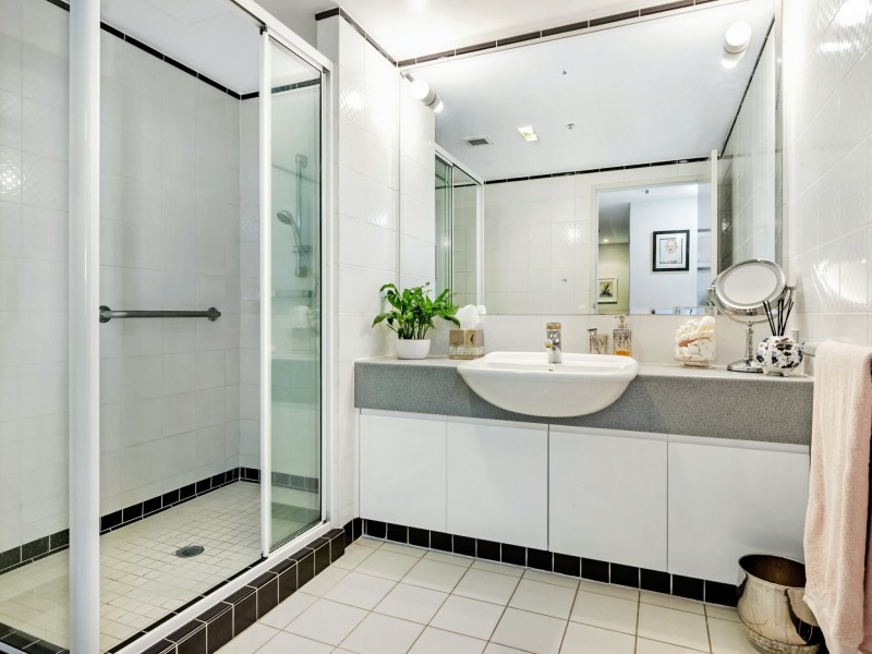 175/12 Commodore Drive, Surfers Paradise QLD 4217