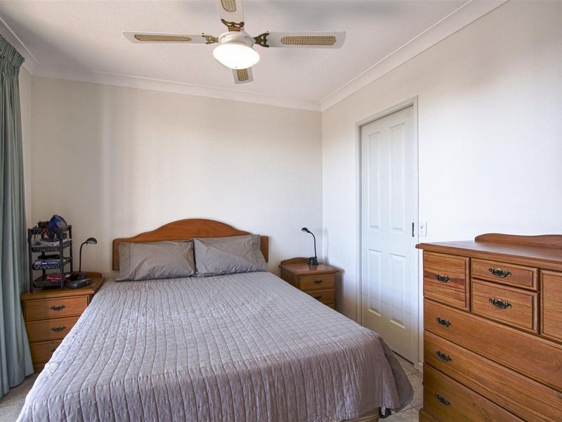 22/12 Paradise Island, Surfers Paradise QLD 4217