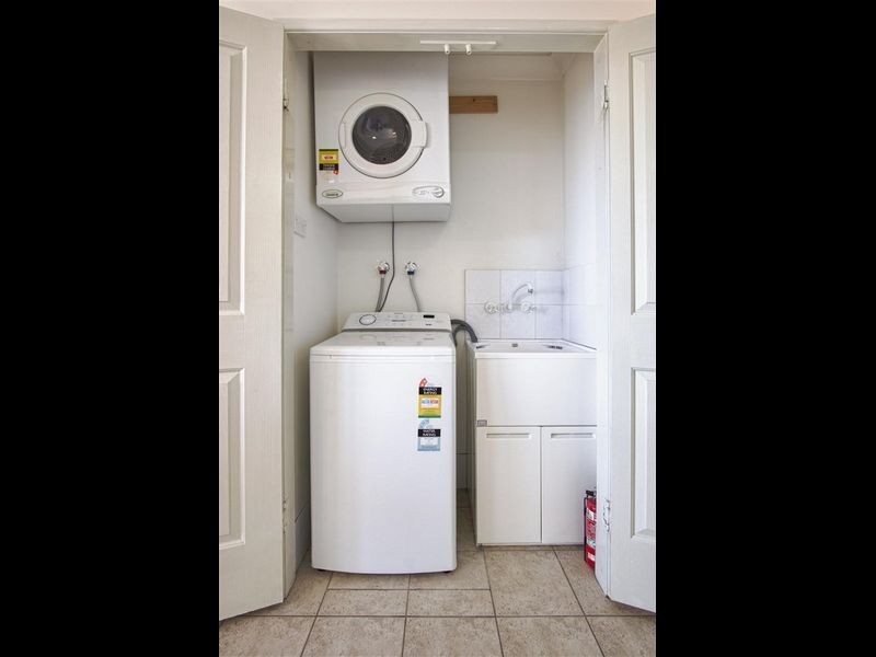 22/12 Paradise Island, Surfers Paradise QLD 4217