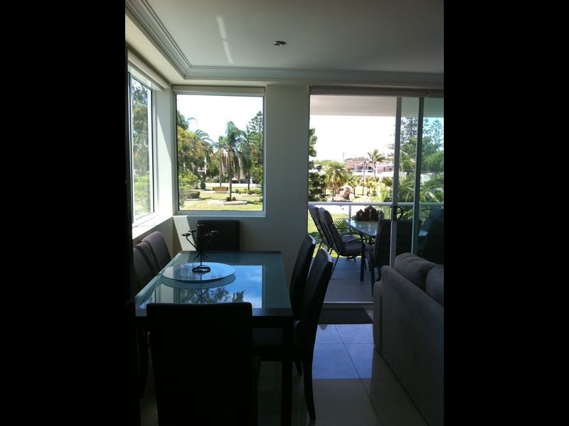5-7 Aruma Street, Chevron Island QLD 4217