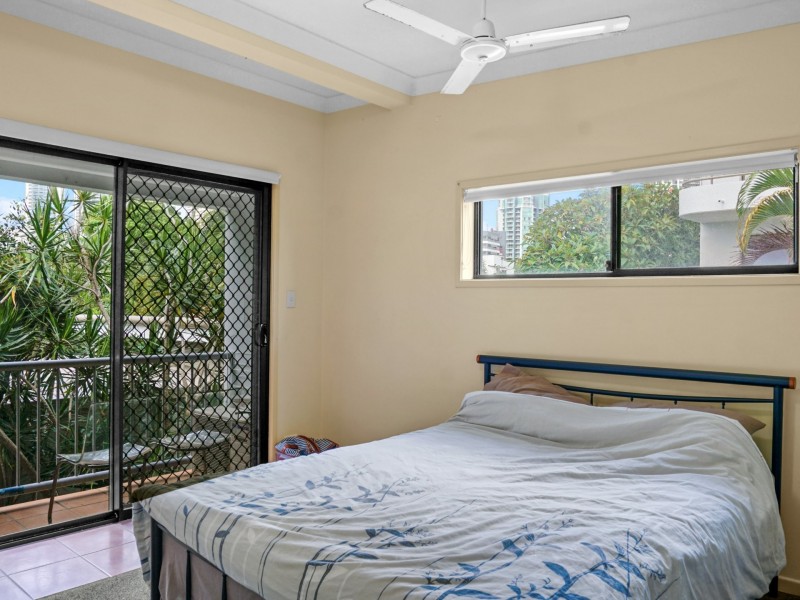 5/64 Paradise Island, Surfers Paradise QLD 4217