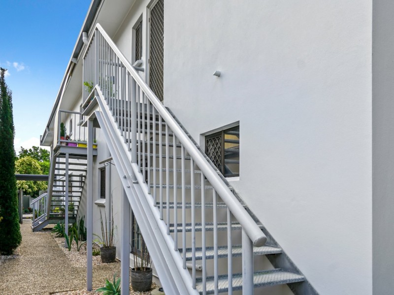 5/64 Paradise Island, Surfers Paradise QLD 4217