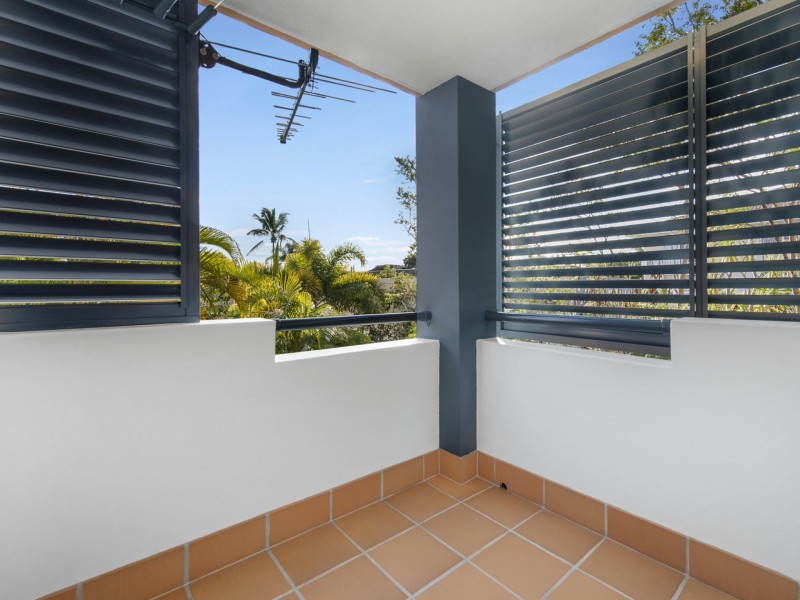 8/31-33 Mawarra Street, Surfers Paradise QLD 4217