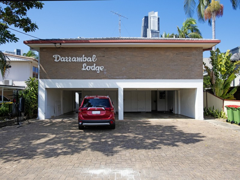 2/21 Darrambal Street, Surfers Paradise QLD 4217