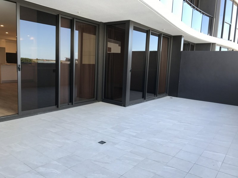 402/139 Scarborough Street, Southport QLD 4215