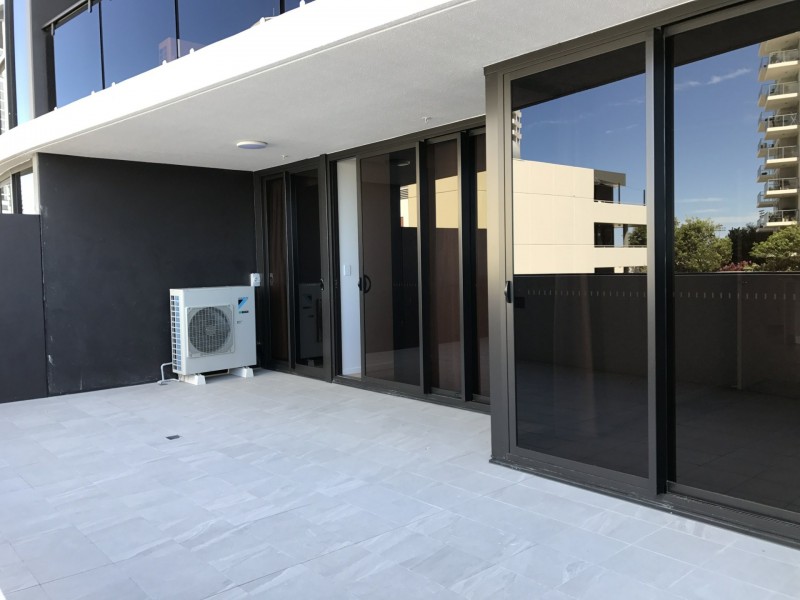 402/139 Scarborough Street, Southport QLD 4215