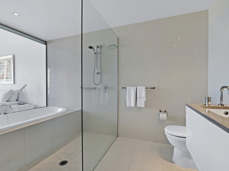 1071/9 Ferny Avenue, Surfers Paradise QLD 4217