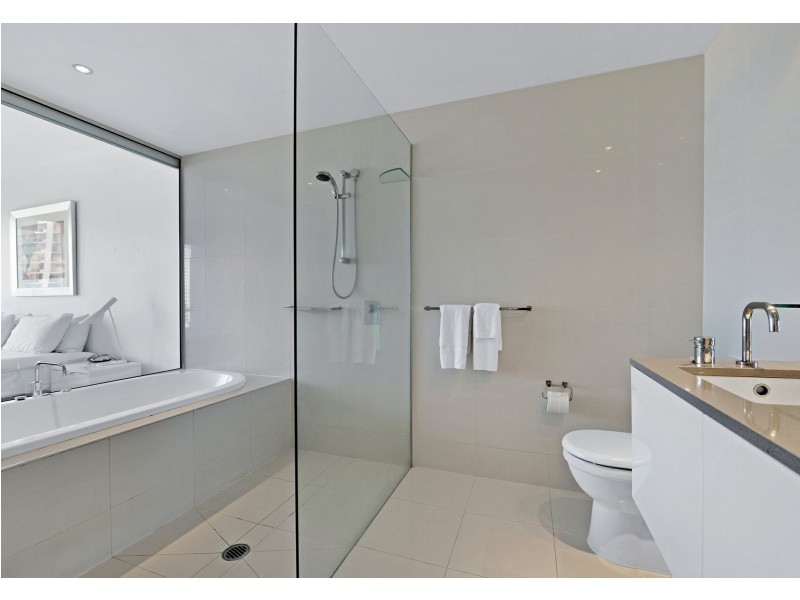 1071/9 Ferny Avenue, Surfers Paradise QLD 4217