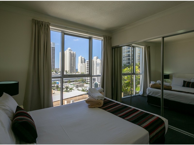 1074/23 Ferny Avenue, Surfers Paradise QLD 4217