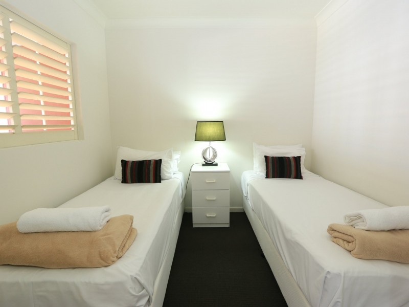 1074/23 Ferny Avenue, Surfers Paradise QLD 4217