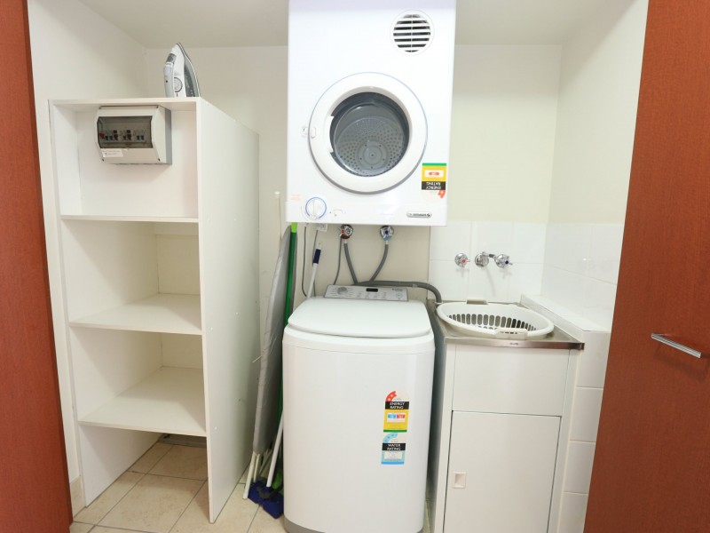 1074/23 Ferny Avenue, Surfers Paradise QLD 4217