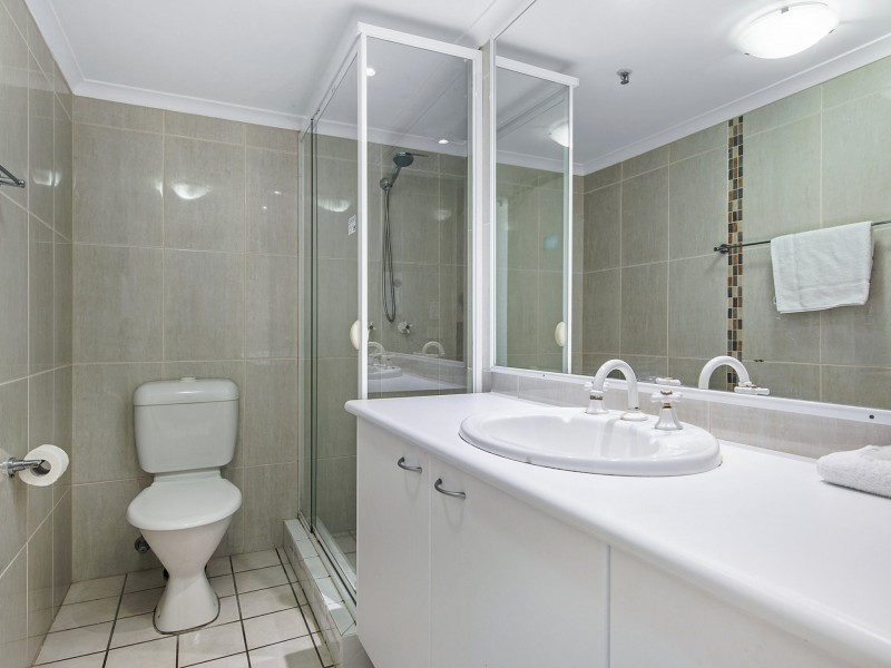 22C/30 Laycock Street, Surfers Paradise QLD 4217