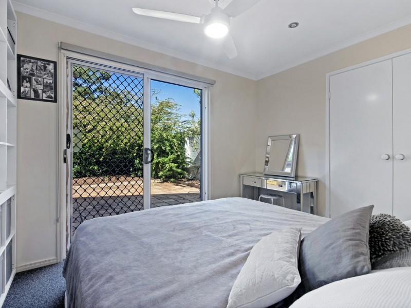 27 Manly Drive, Robina QLD 4226