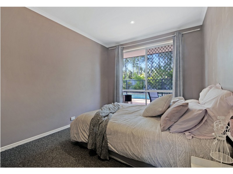 27 Manly Drive, Robina QLD 4226
