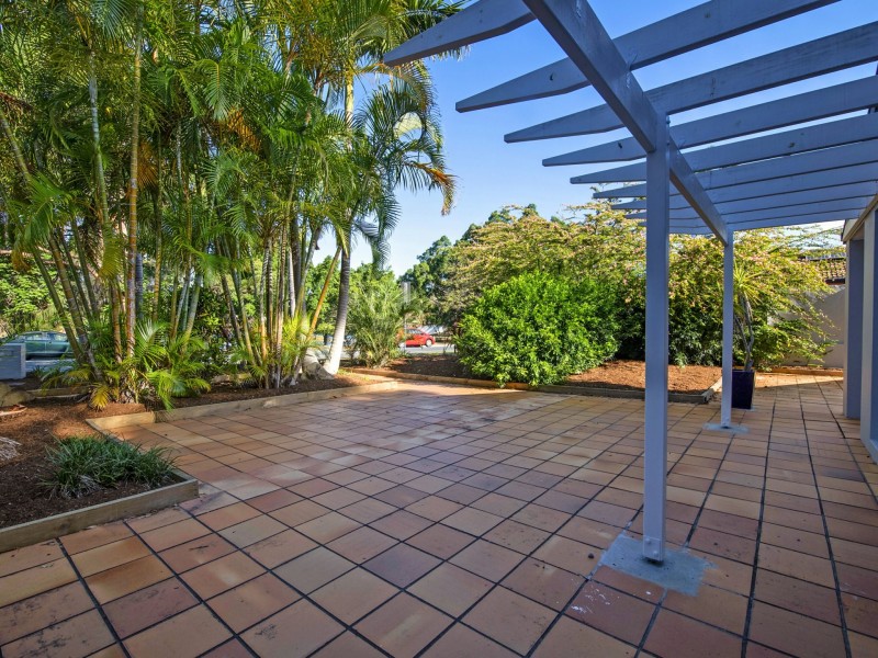 27 Manly Drive, Robina QLD 4226