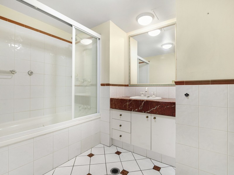 271/6-12 View Avenue, Surfers Paradise QLD 4217