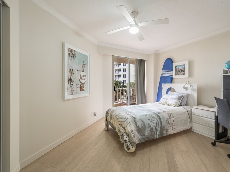 213/6-12 View Avenue, Surfers Paradise QLD 4217