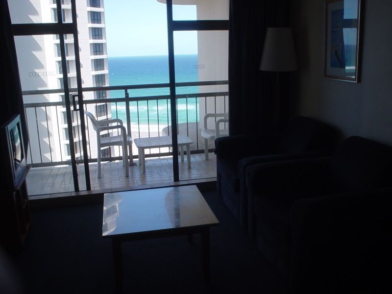 18 Hanlan Street, Surfers Paradise QLD 4217