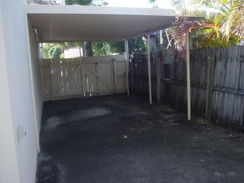 34 Cronula Avenue, Mermaid Beach QLD 4218