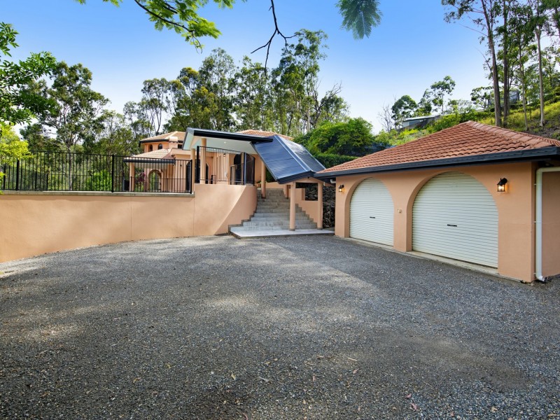 13 Amulla Court, Mudgeeraba QLD 4213