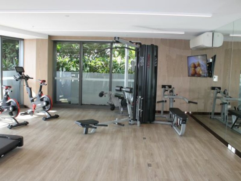 36 Old Burleigh Road, Broadbeach QLD 4218