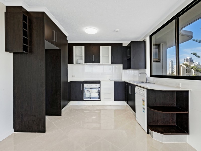 Unit 28/43 Enderley Avenue, Surfers Paradise QLD 4217