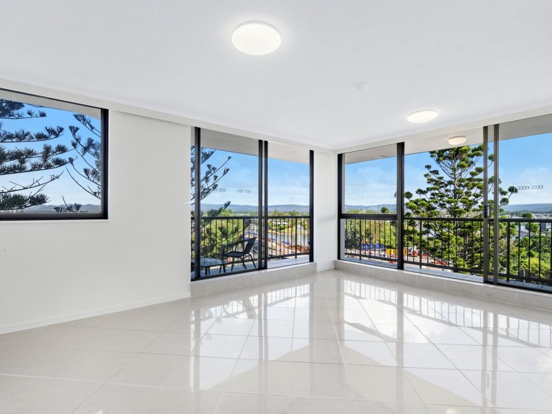 Unit 28/43 Enderley Avenue, Surfers Paradise QLD 4217