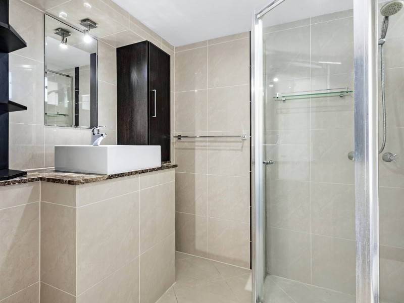 Unit 28/43 Enderley Avenue, Surfers Paradise QLD 4217