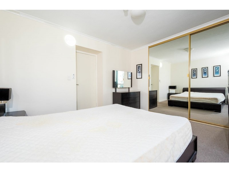 Unit 37/63 Cavill Avenue, Surfers Paradise QLD 4217