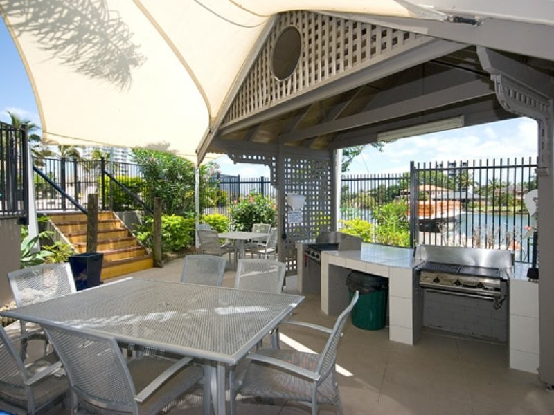 Unit 37/63 Cavill Avenue, Surfers Paradise QLD 4217