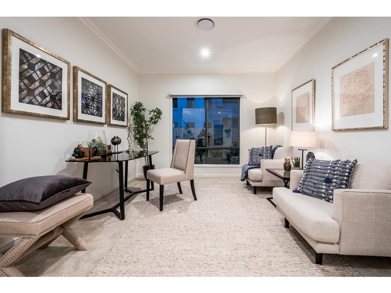 24 Meron Street, Southport QLD 4215